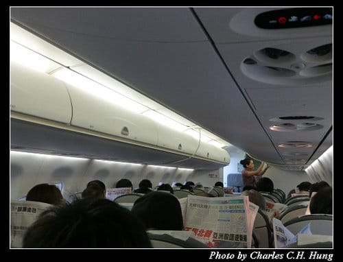 華信航空 ERJ-190 初體驗
