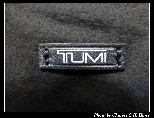 TUMI_03.jpg