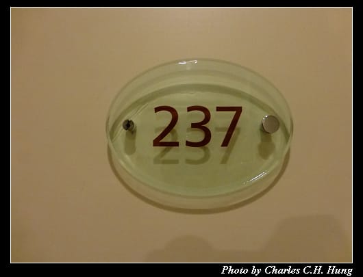 Holiday Inn_26.jpg