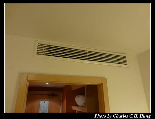 Holiday Inn_37.jpg