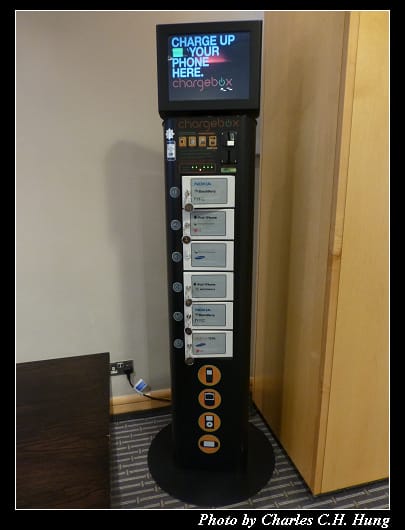 Holiday Inn_09.jpg
