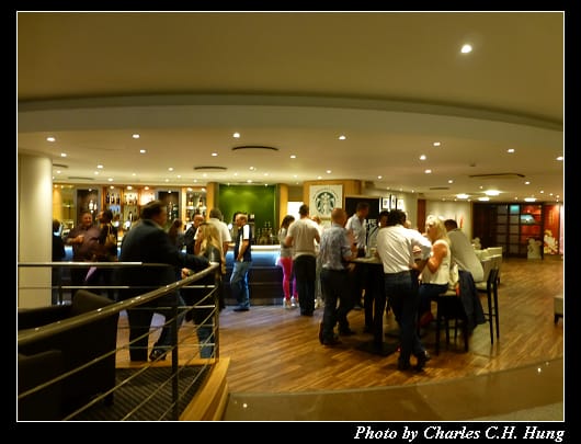 Holiday Inn_21.jpg
