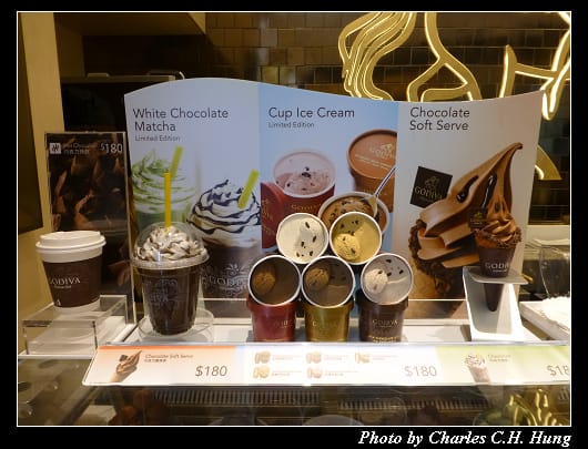 GODIVA_05.jpg GODIVA_05.jpg