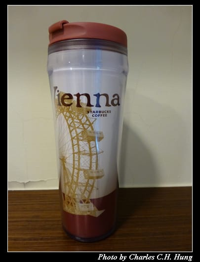 Starbucks_28.jpg