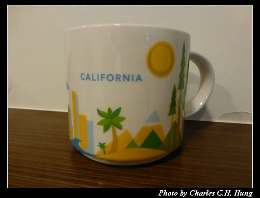 Starbucks_11.jpg
