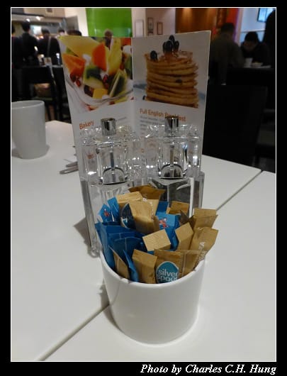 Traders_04.jpg Traders_04.jpg