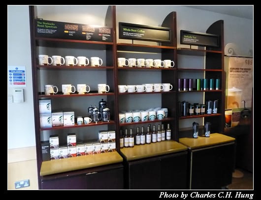 Starbucks_02.jpg Starbucks_02.jpg