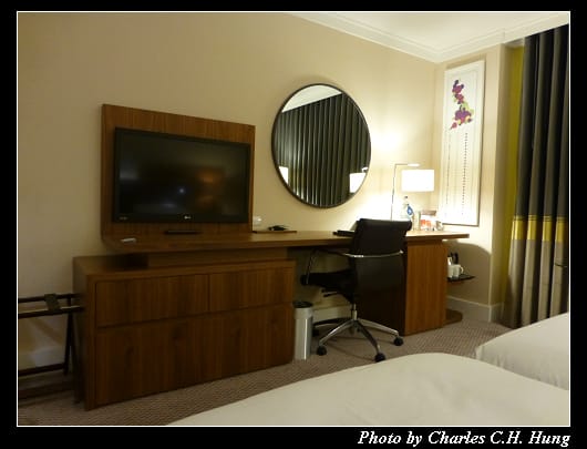 Hilton_33.jpg