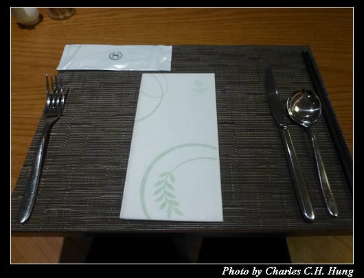 盛宴_07.jpg 盛宴_07.jpg
