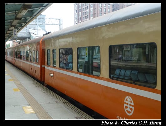 EMU800_25.jpg