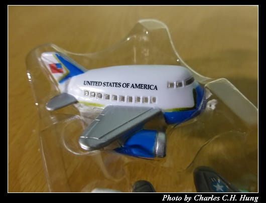 飛機磁鐵_08.jpg 飛機磁鐵_08.jpg