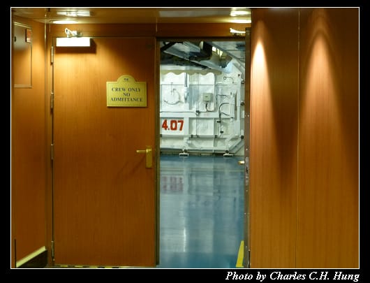 DECK 4_02.jpg DECK 4_02.jpg