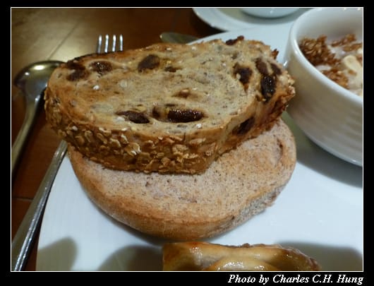 LAGO_14.jpg LAGO_14.jpg