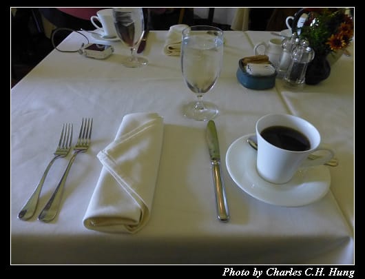 Dining_13.jpg