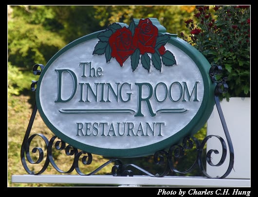 Dining_02.jpg