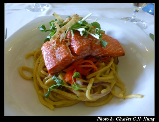 Dining_25.jpg