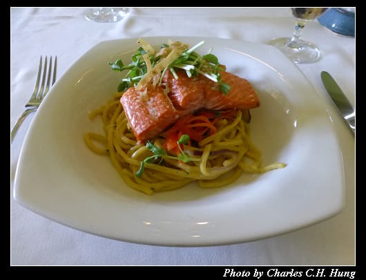 Dining_24.jpg