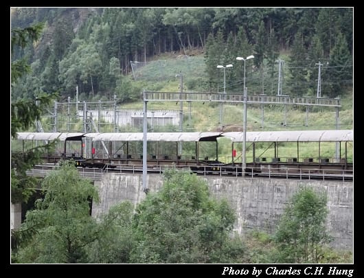 Lotschberger_005.jpg Lotschberger_005.jpg