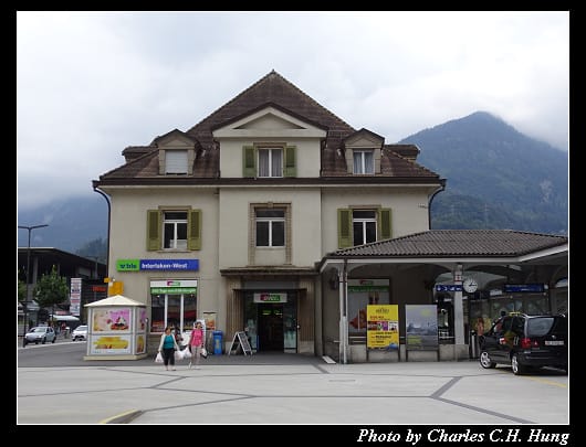 Interlaken_017.jpg Interlaken_017.jpg