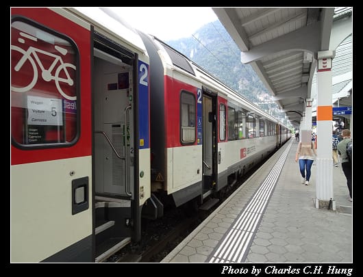 Interlaken_035.jpg Interlaken_035.jpg