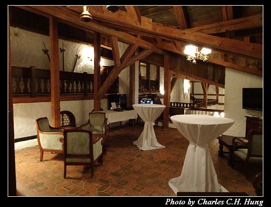 Swiss-Chalet_018.jpg Swiss-Chalet_018.jpg
