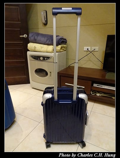 Rimowa_017.jpg
