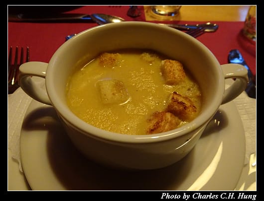 Restaurant_009.jpg