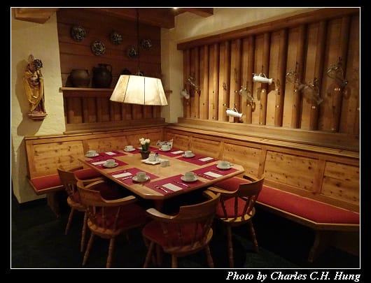 Restaurant_005.jpg