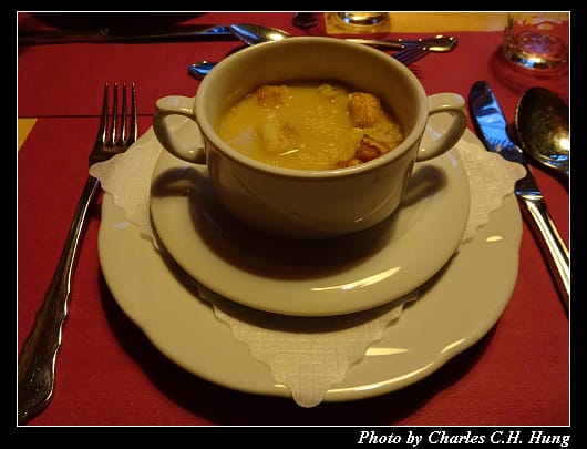 Restaurant_008.jpg