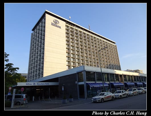 Hilton_001.jpg