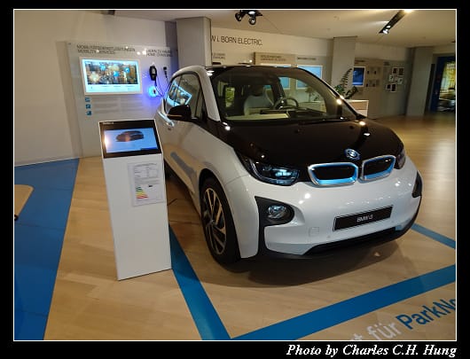 BMW_031.jpg BMW_031.jpg