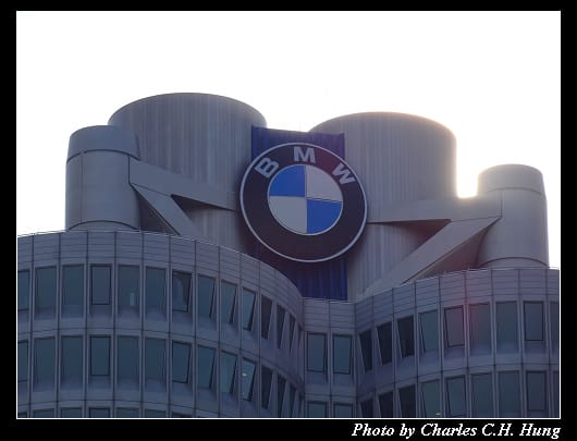 BMW_004.jpg BMW_004.jpg