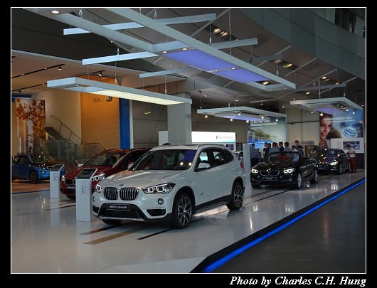 BMW_015.jpg BMW_015.jpg