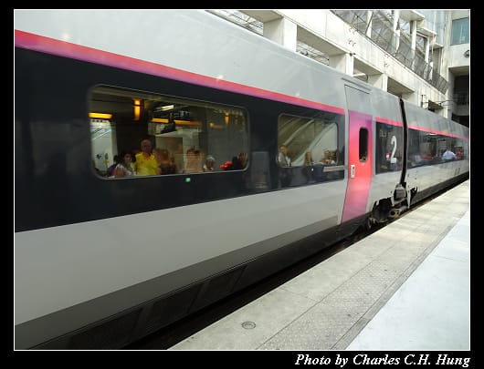 TGV 9863_011.jpg