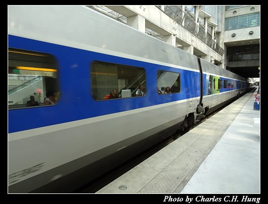 TGV 9863_010.jpg