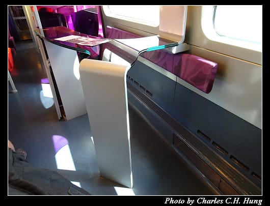 TGV 9863_050.jpg