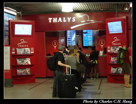 TGV 9863_065.jpg