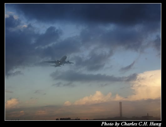 4U-8404_100.jpg