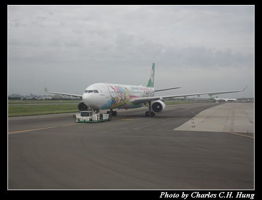 CI-7592_046.jpg
