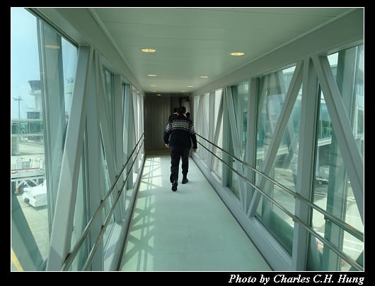 CI-7592_111.jpg