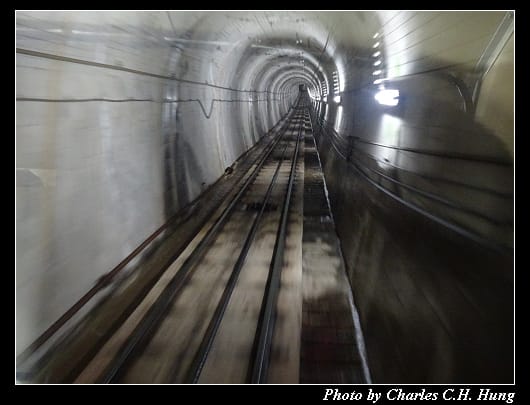 地下電纜車_020.jpg 地下電纜車_020.jpg