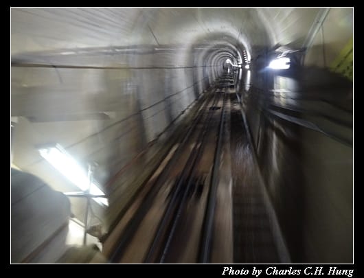地下電纜車_016.jpg 地下電纜車_016.jpg