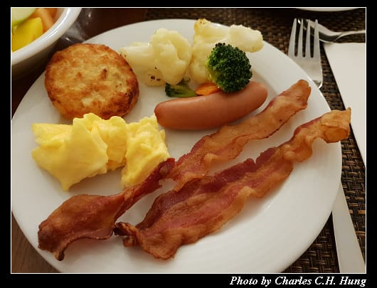 Breakfast_023.jpg Breakfast_023.jpg