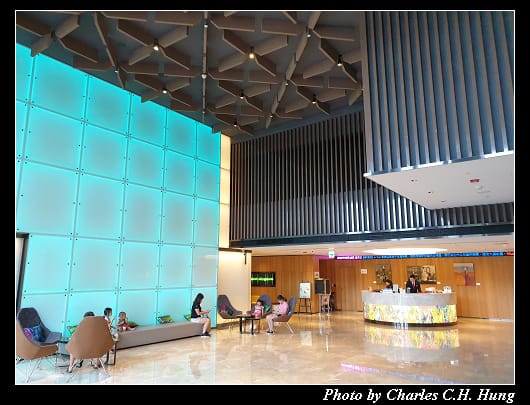 Aloft_004.jpg