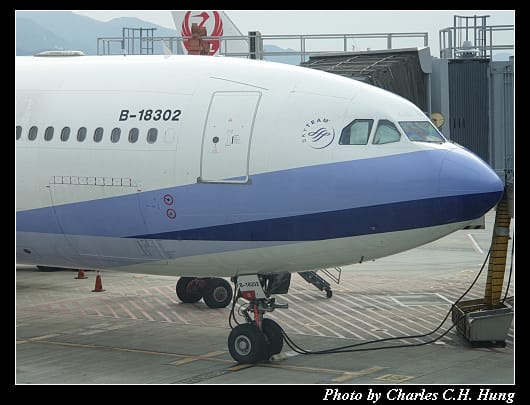 CI-220_004.jpg