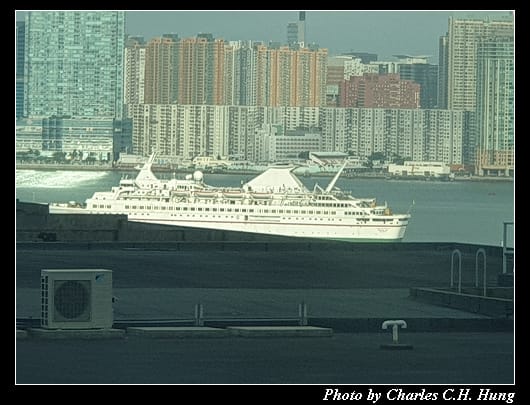 登船_002.jpg 登船_002.jpg