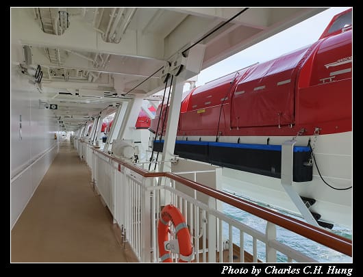 Deck 7_031.jpg