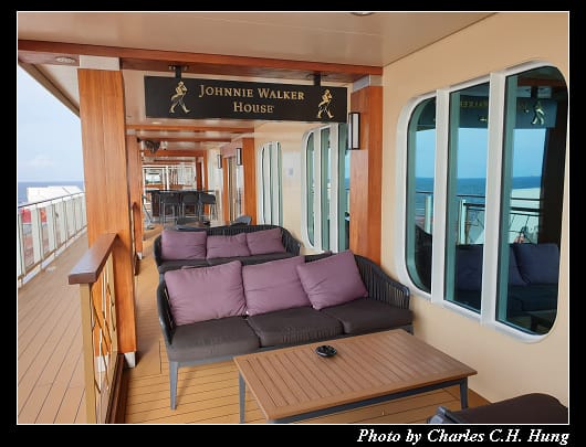 Deck 8_020.jpg Deck 8_020.jpg