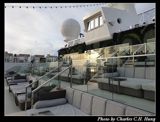 Deck 17_025.jpg