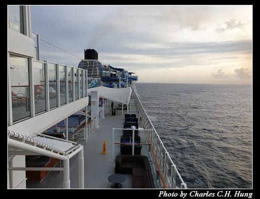 Deck 18_027.jpg